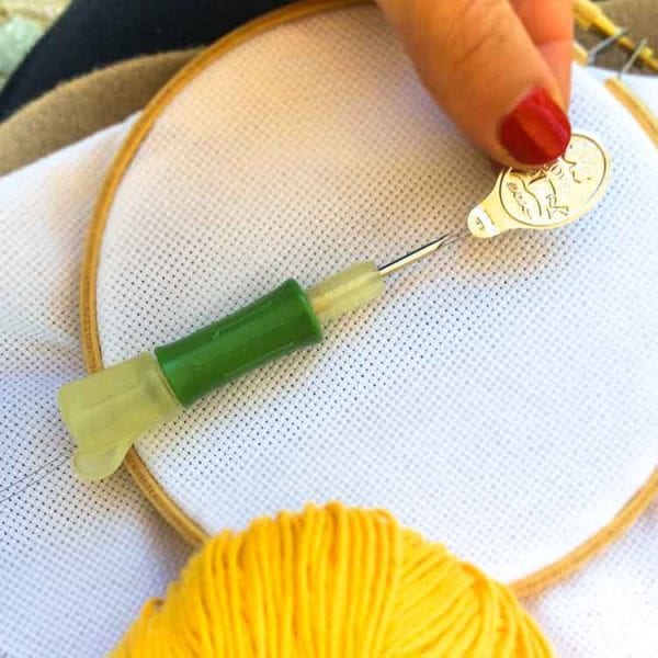 Punch Needle Tutorial for beginners Learn how to punch needle