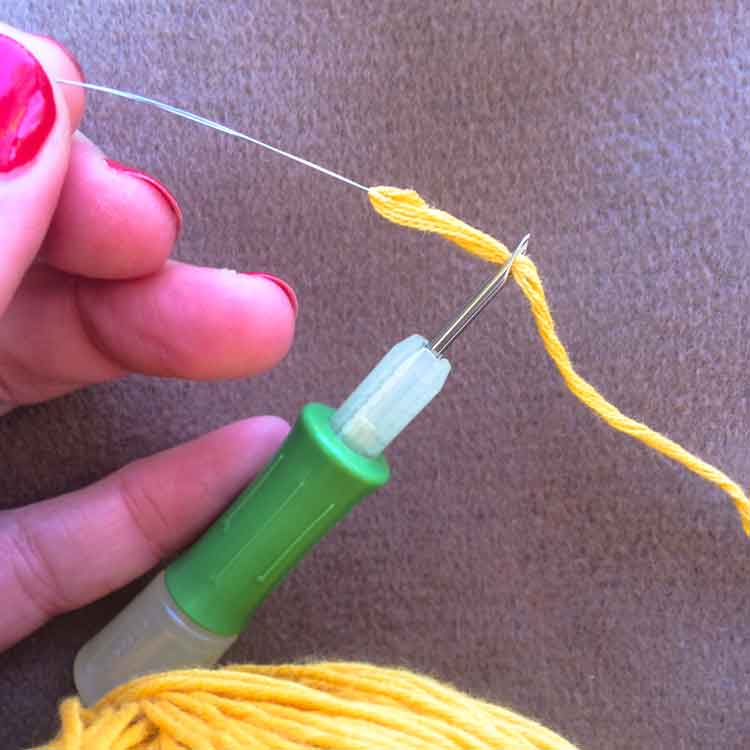 how to thread a punch needle 5