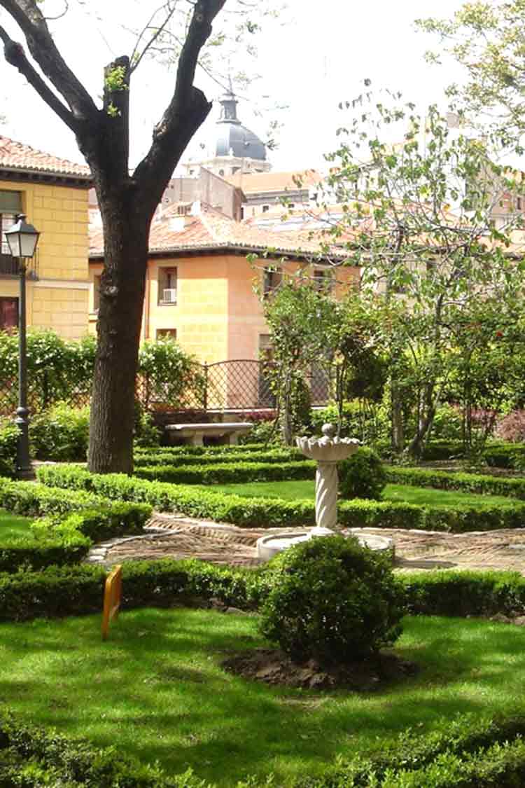 Jardin Principe Anglona hidden places in madrid centre