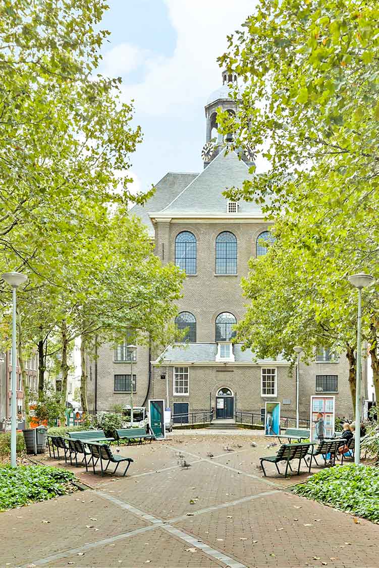 oosterkerk oosterburgereiland quiet places to enjoy in amsterdam