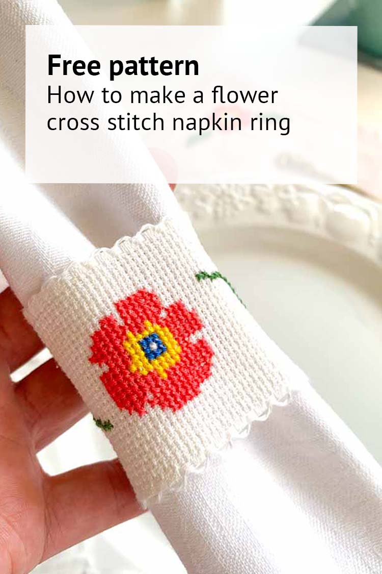 Free pattern: how to make a cross stitch napkin ring with flowers