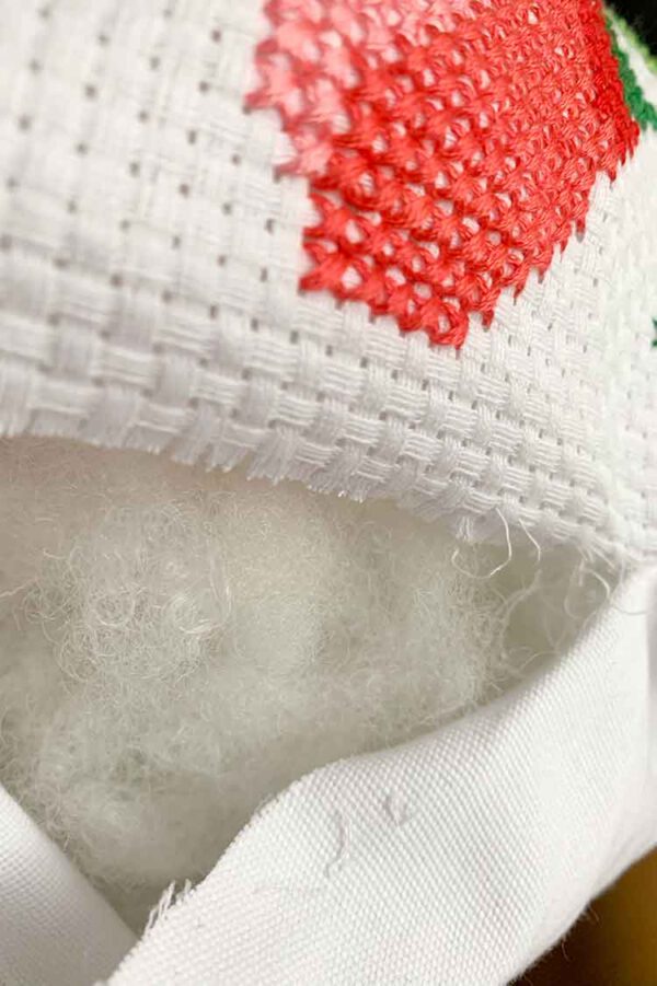 How to make a cross stitch cushion cover Studio Koekoek Modern Embroidery