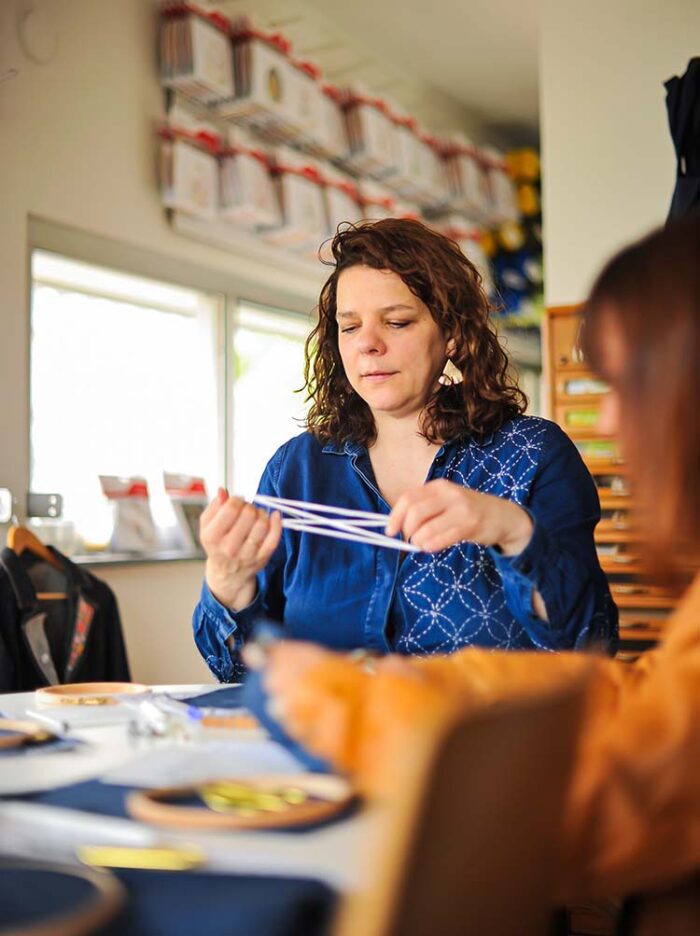 03 Oktober 2025 14:00 Visible Mending Friday sessie 1. Borduur een Sashiko patch tijdens deze workshop van 1,5 uur in Amsterdam. - Image 3