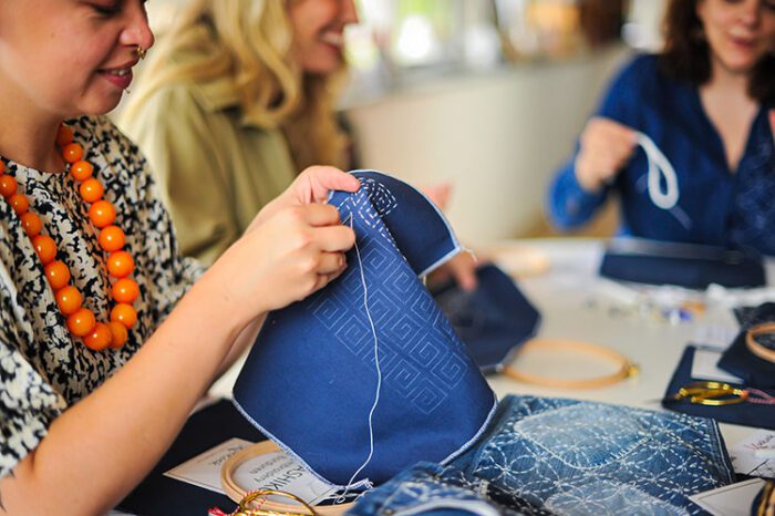 03 Oktober 2025 14:00 Visible Mending Friday sessie 1. Borduur een Sashiko patch tijdens deze workshop van 1,5 uur in Amsterdam. - Image 9