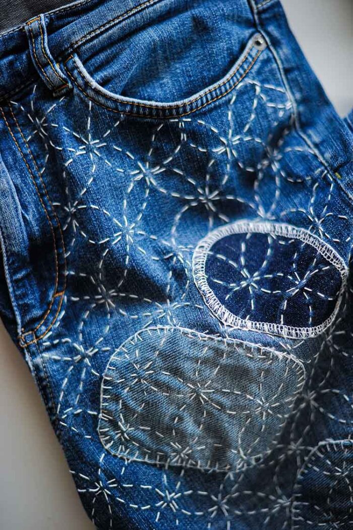 03 Oktober 2025 14:00 Visible Mending Friday sessie 1. Borduur een Sashiko patch tijdens deze workshop van 1,5 uur in Amsterdam. - Image 8