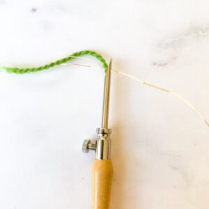 How to thread a 4 mm Lavor punch needle 