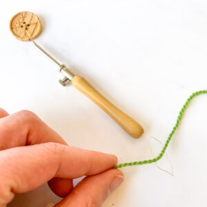 How to use the 3 size punch needle, Including tips for foundation fabrics  and yarn for each refill needle - Studio Koekoek